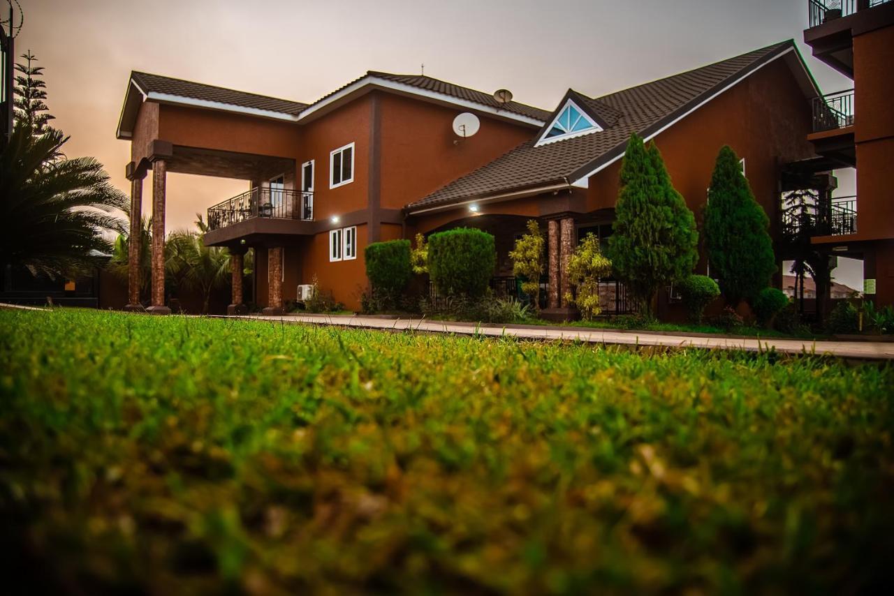 Homey Lodge Kumasi Eksteriør billede