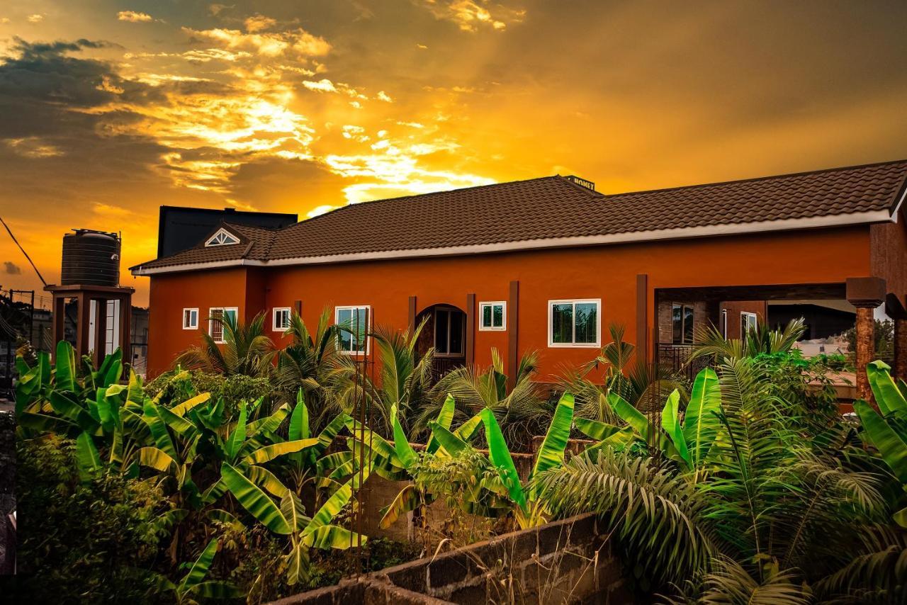 Homey Lodge Kumasi Eksteriør billede